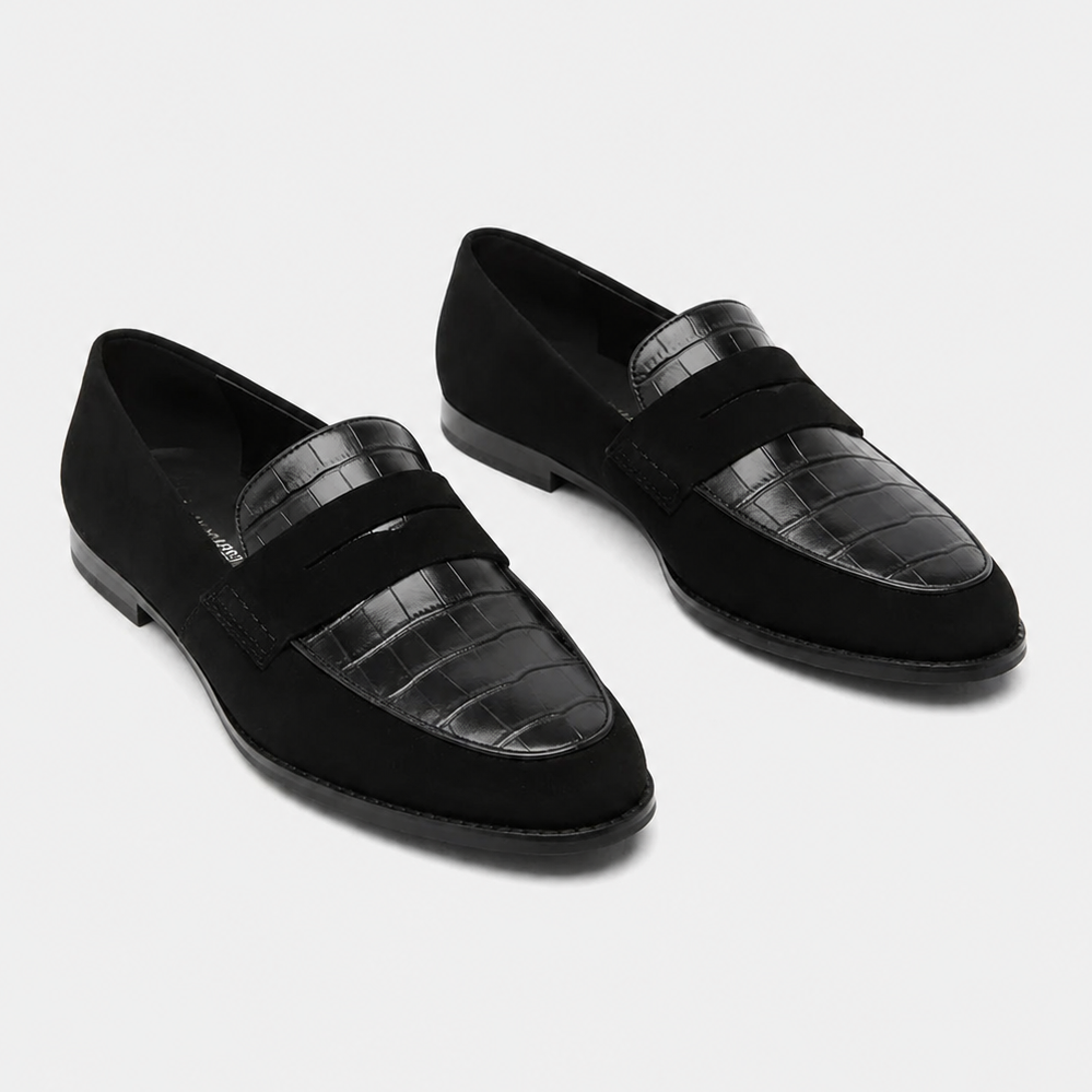 LUNAPA | Women’s Round Toe Slip-On Loafers