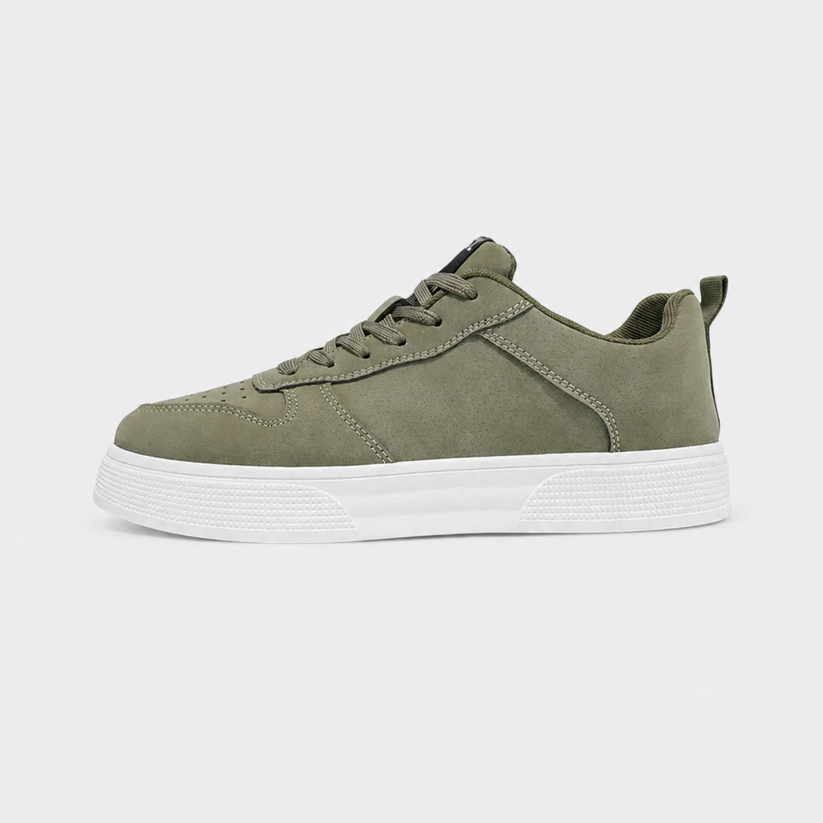 LUNAPA | Men’s Classic Low-Top Trainers